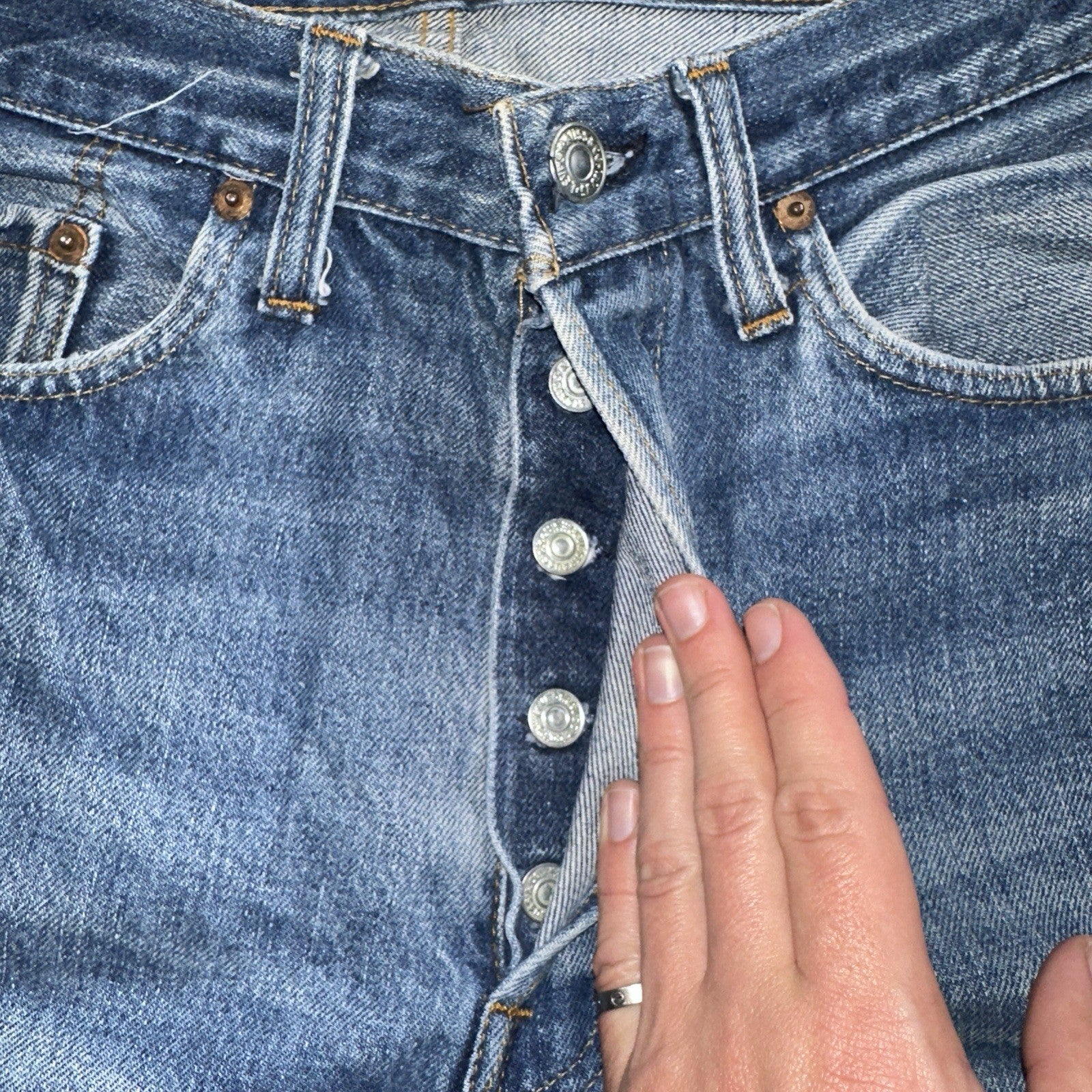 Levis 501 Vintage 80s Redline Selvedge USA XX Jeans Med Wash 34x34 Act 31x31