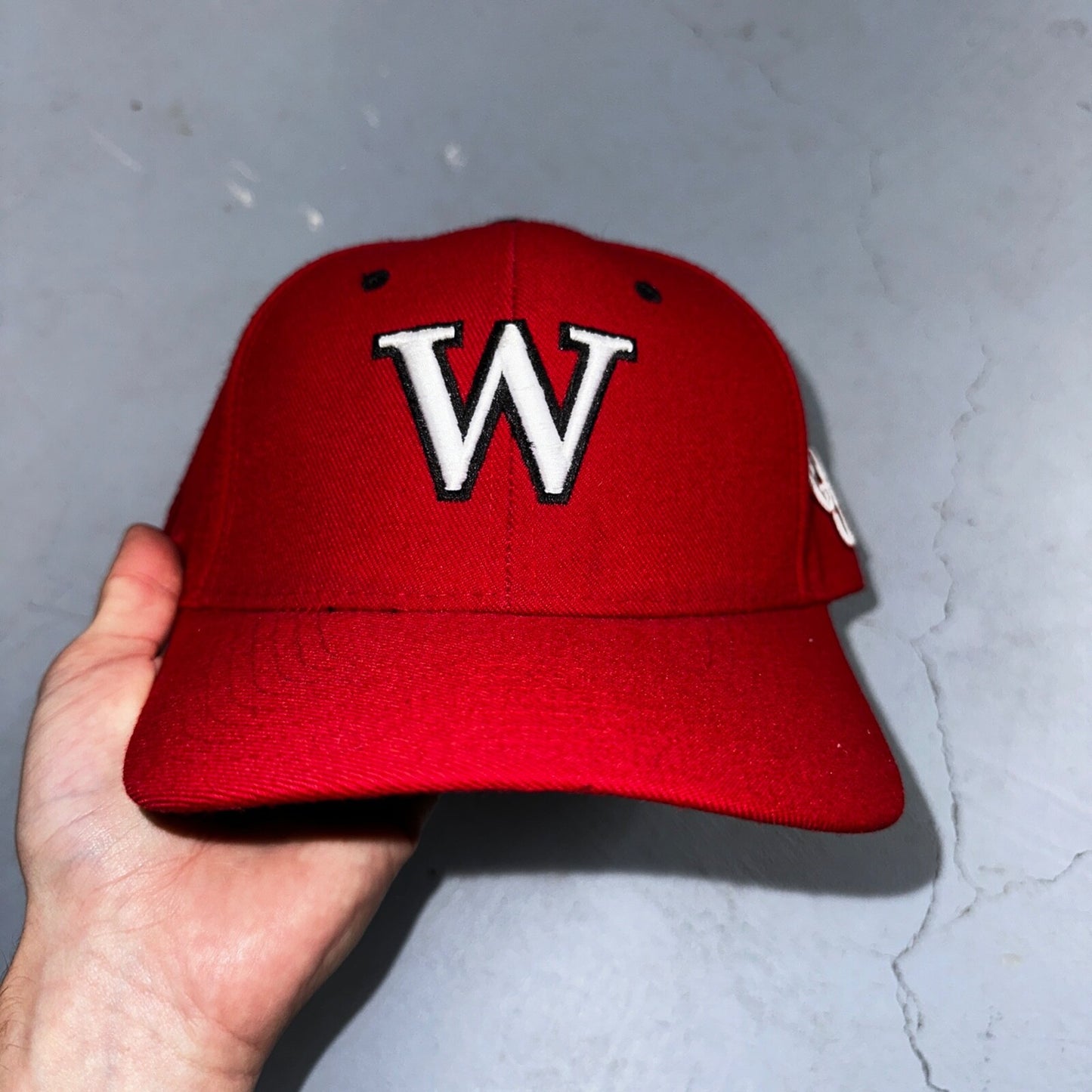 Wisconsin Badgers Red Snap Back Baseball Trucker Hat Cap VTG Zephyr Korea 80s