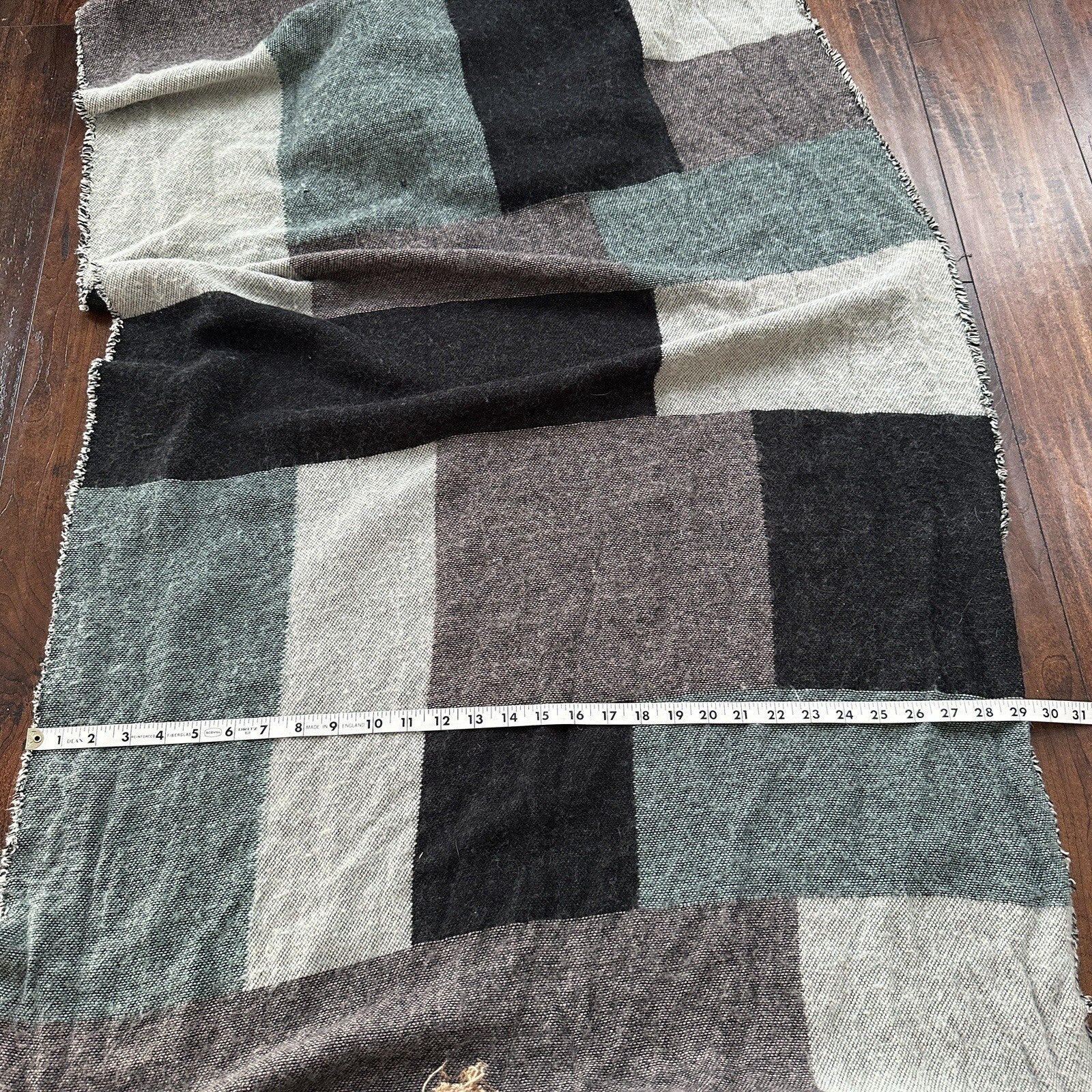 VTG Scarf Beautiful Pastel Colors Taylor Vibes Huge Big Size Wrap Cute Winter