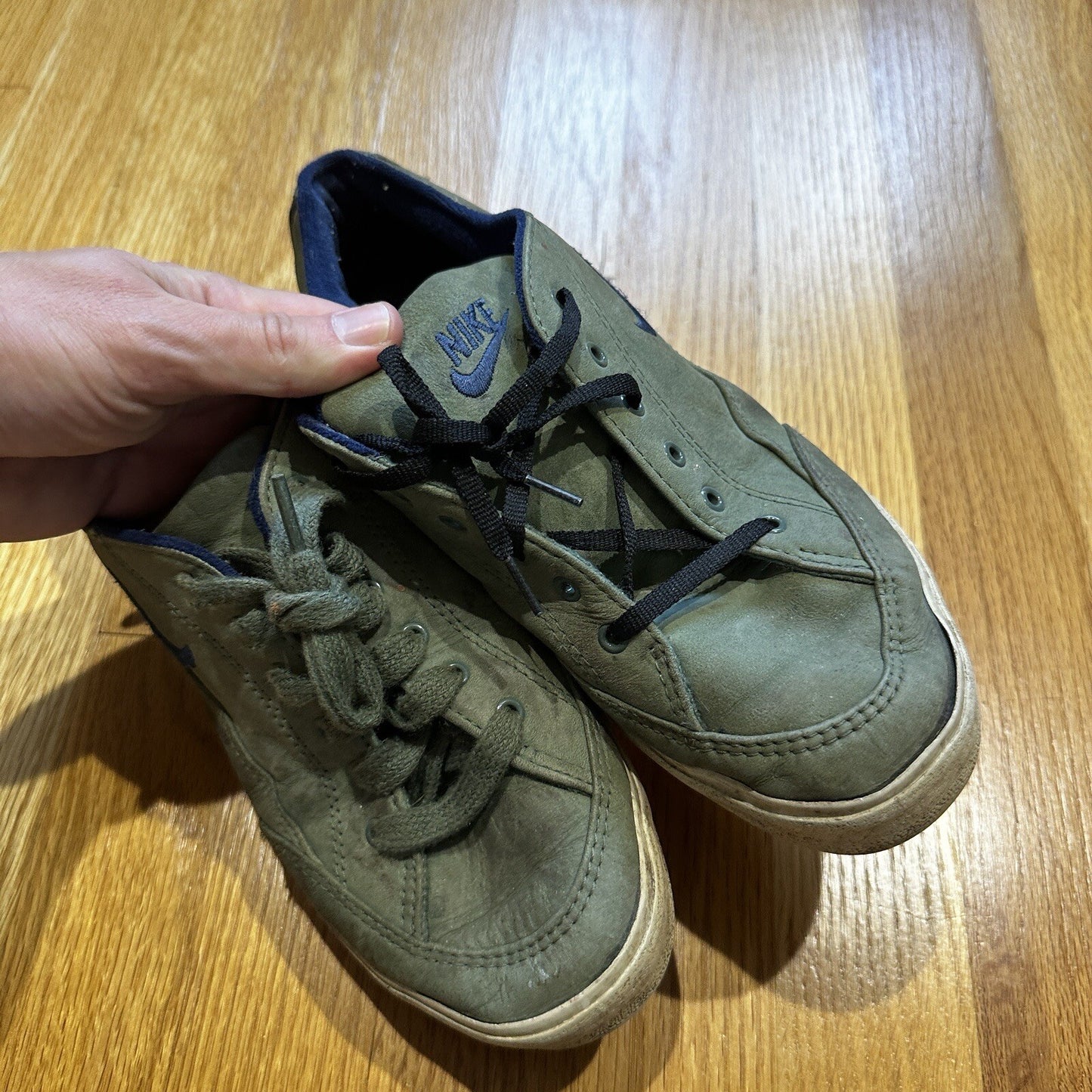 Nike GTS 1996 VTG Womens Size 9 Tennis Shoes Travis Scott Olive Thrashed 90s Sho