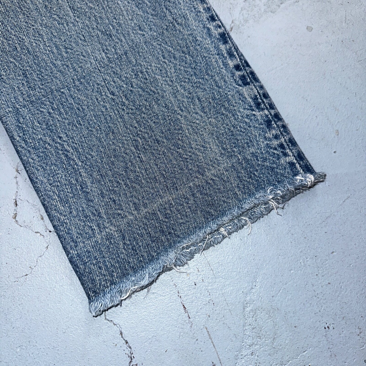 Levis 501 Vintage 80s Redline Selvedge USA XX Jeans Light Wash 524 Act 25x29