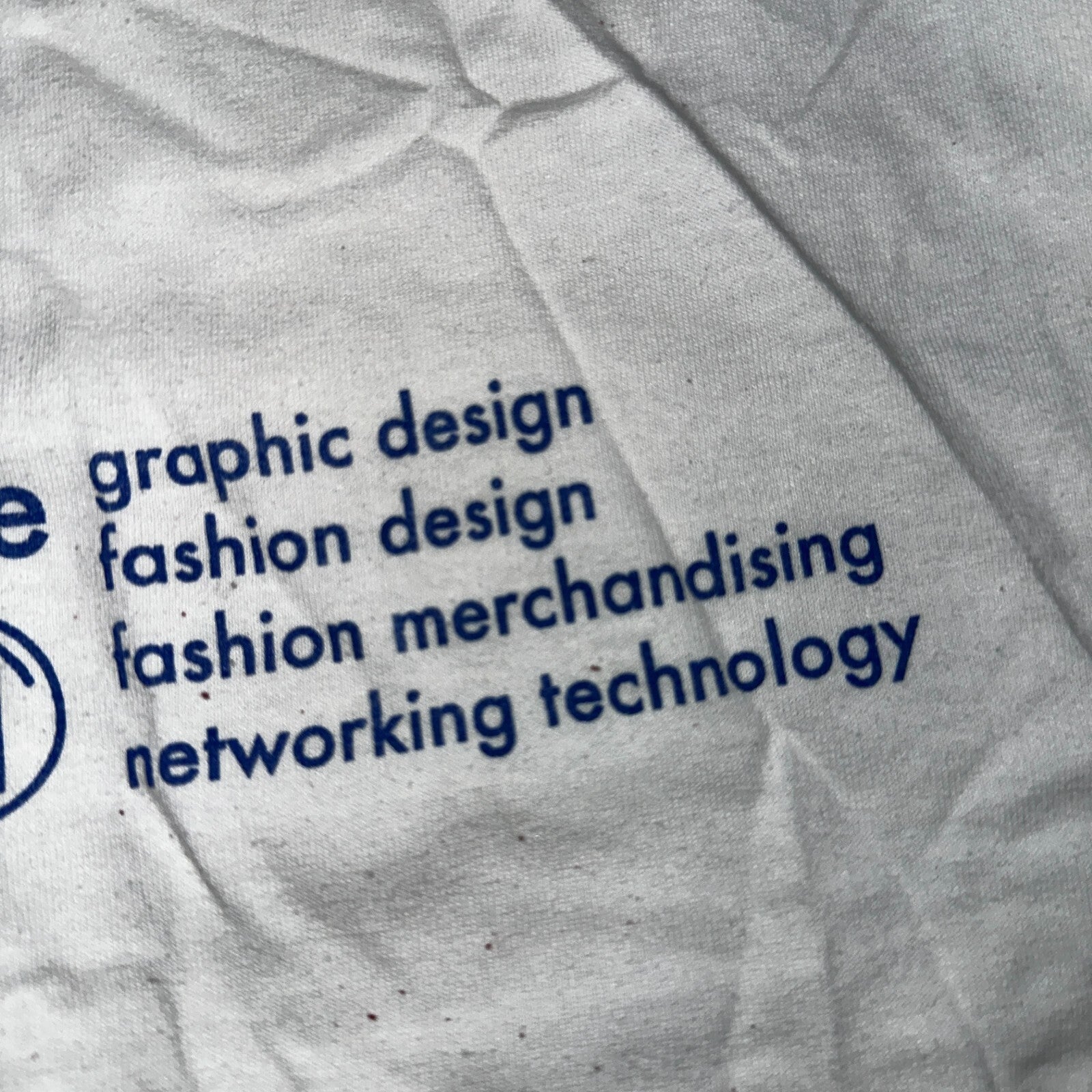 Brooks College Graphic Design VTG T Shirt Fashion Hanes L Promo University BC