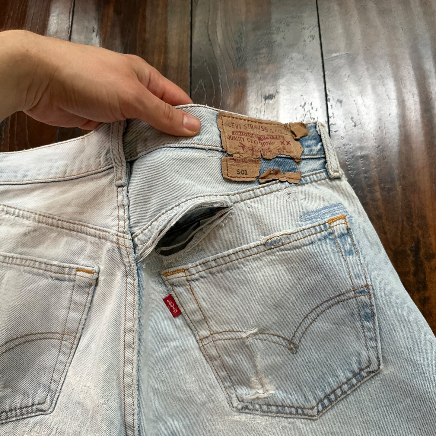 VTG Y2K Levis 501 Button Fly 31x32 Tag Jeans Light Wash 90s Blue XX Act 29x29