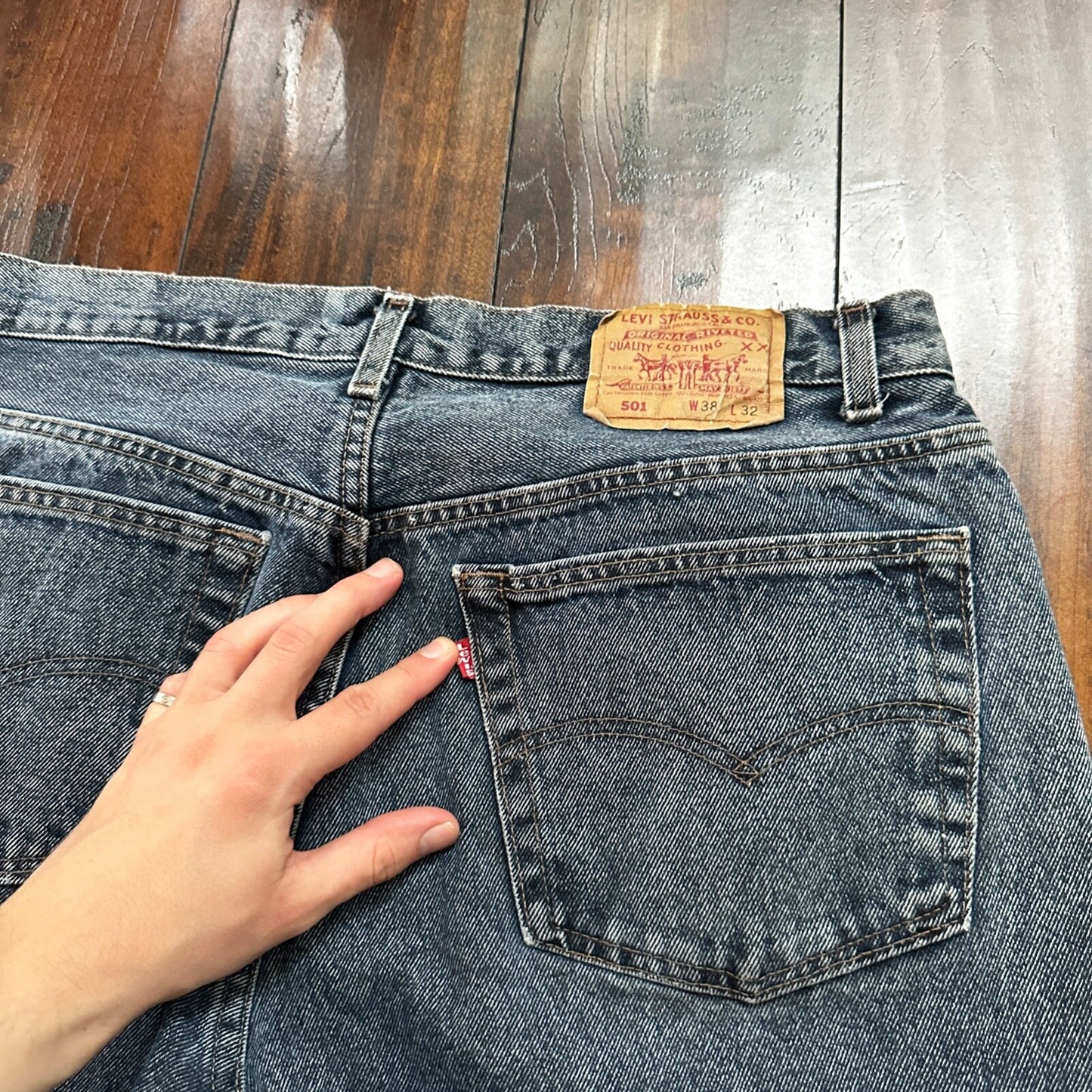 VTG 90s Levis 501 Button Fly 38x32 USA Tag Jeans Straight Wash Blue XX Act 34x30