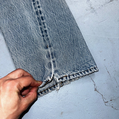 Levis 501 Vintage 80s Redline Selvedge USA XX Jeans Light Wash 27x34 Act 25x29