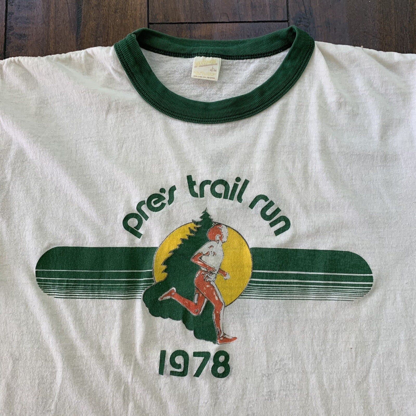 Vintage Nike T Shirt Mens 1978 Pre Trail Run Prefontaine Tee 70s Pinwheel Geisha