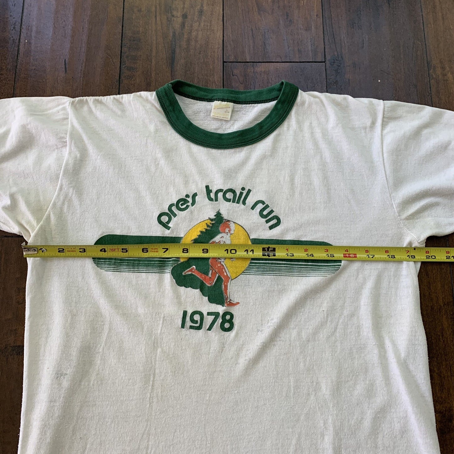 Vintage Nike T Shirt Mens 1978 Pre Trail Run Prefontaine Tee 70s Pinwheel Geisha