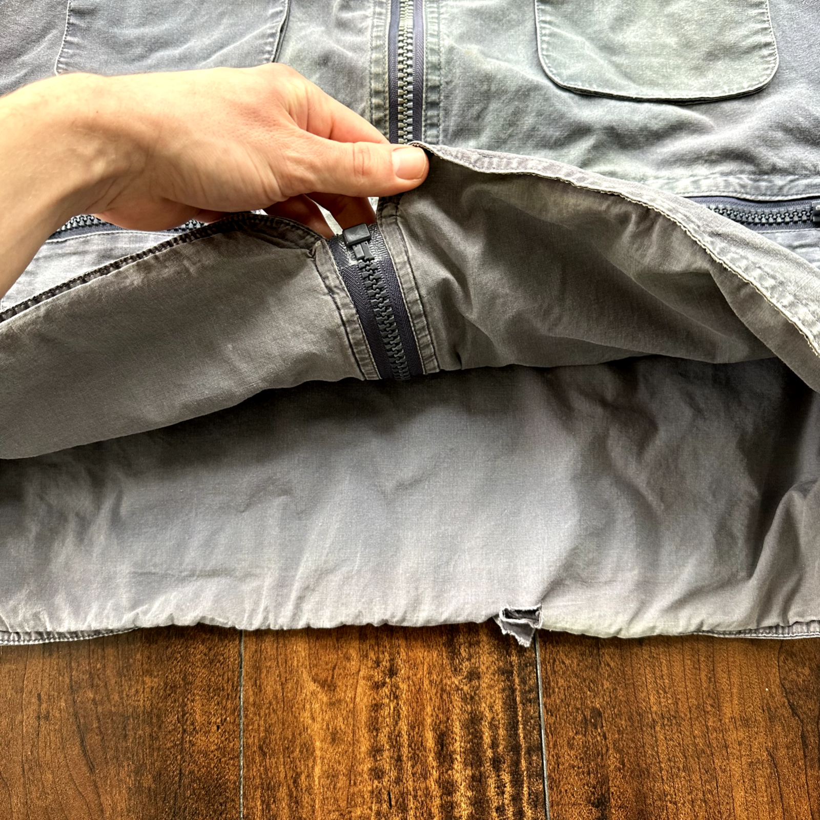 Banana Republic VINTAGE Safari Vest Mens Large Blue Pockets Cargo 90s Zipper