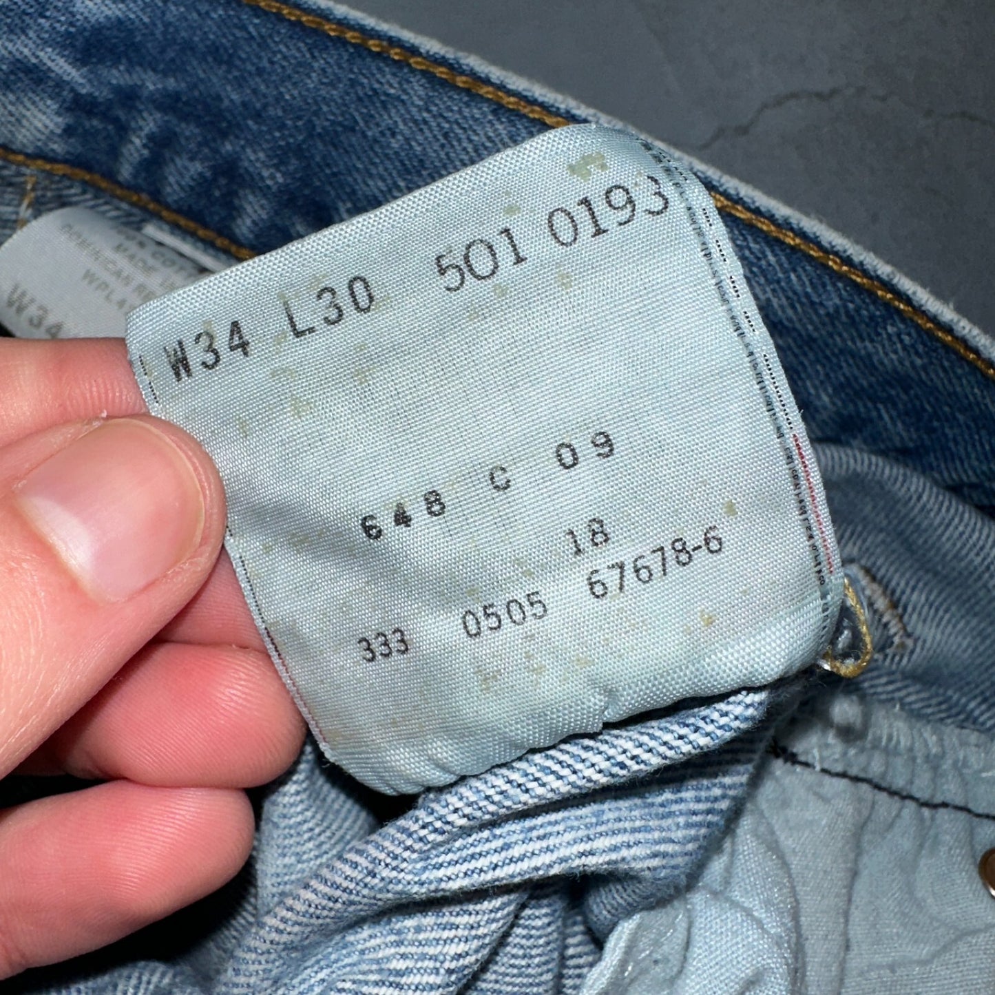 Levis 501 Vintage Y2K XX Straight Leg Jeans Blue Med Wash 34x30 Act 32x28