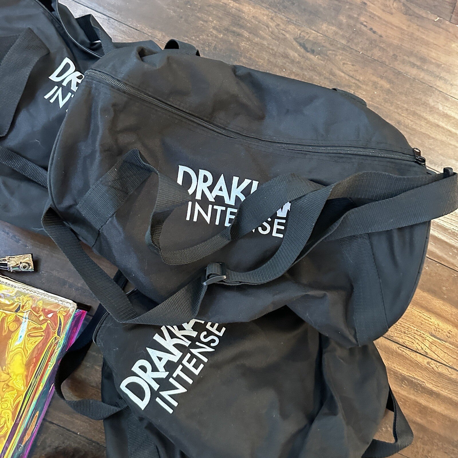 Lot Of 20 Women's Glam Makeup Cosmetic Mini Bag Travel Size Duffle Bag. RANDOM