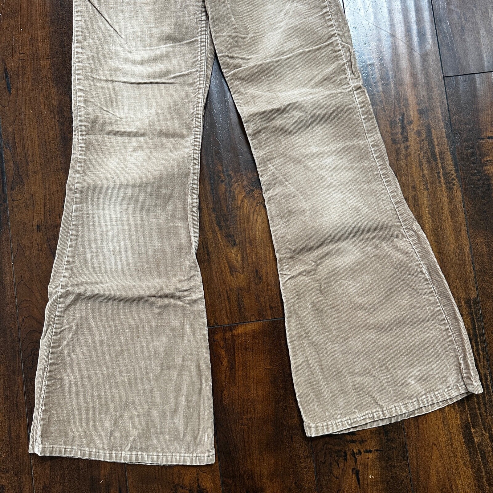 VTG Levi's 684 Corduroy Pants Bell Bottom USA 28x29 Boot Cut 1970s 70s Brown