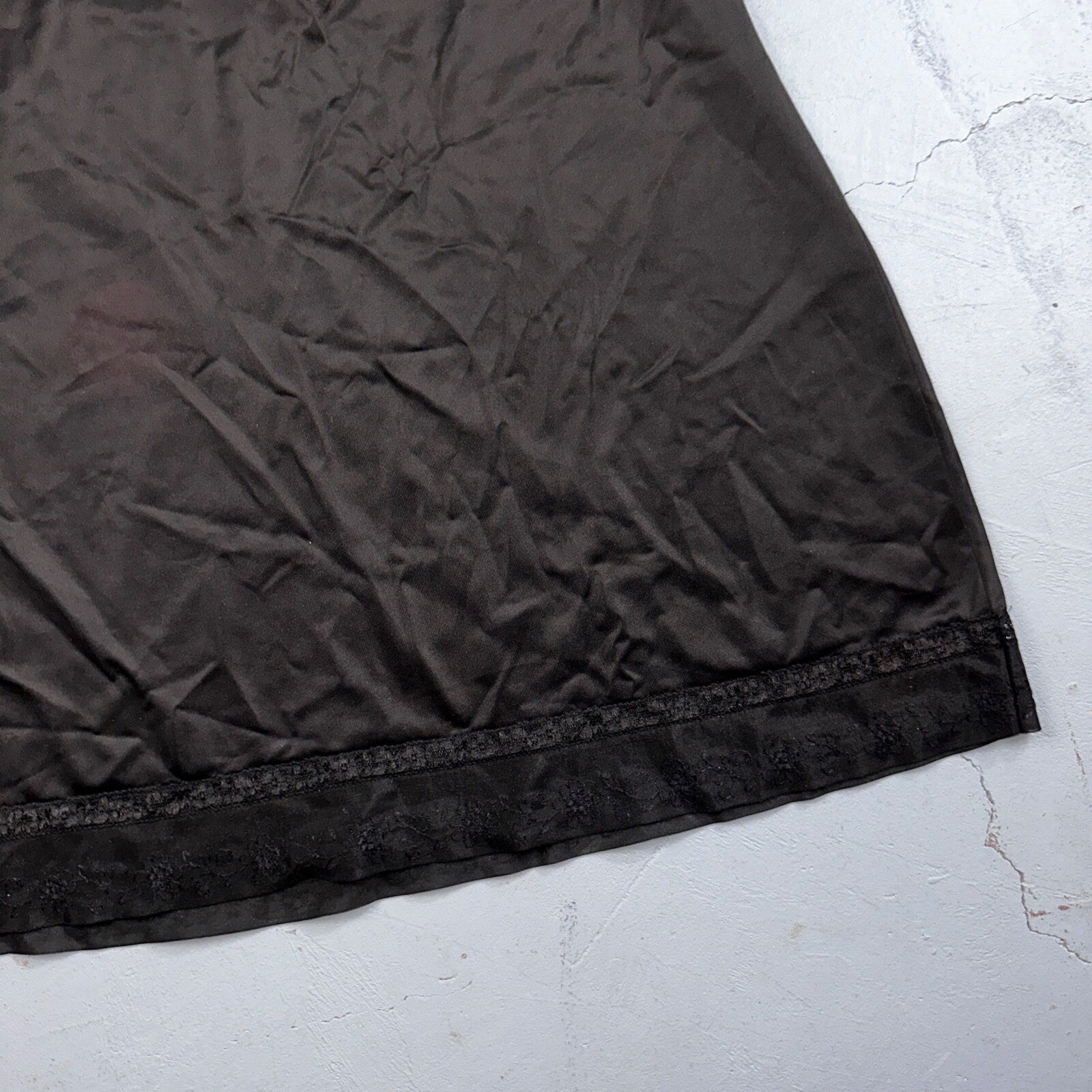 VTG Vanity Fair 1970s Lingerie Slip Dress Sleepwear Full Sweep Nightgown Lace