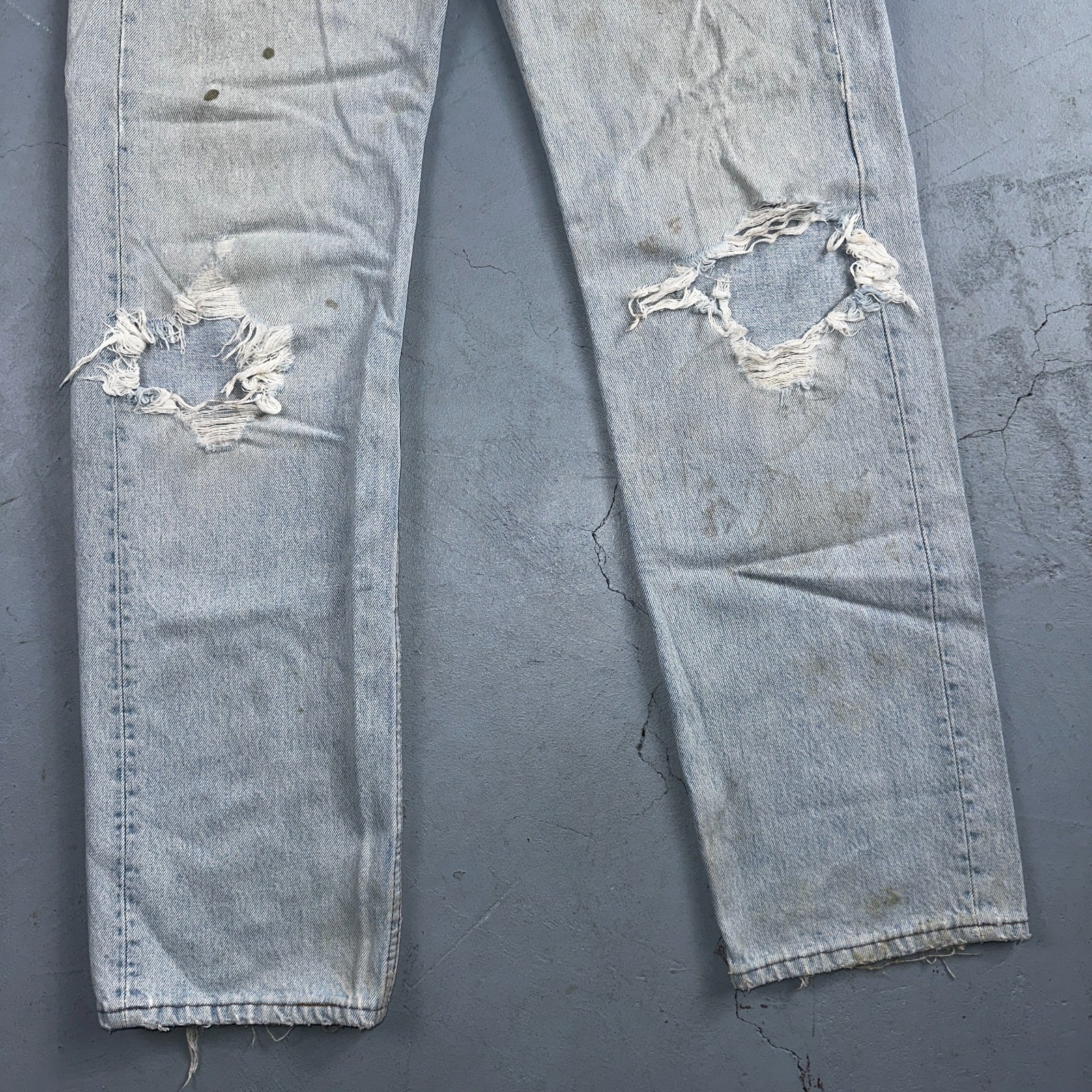 Levis 501 Vintage 90s USA XX Straight Leg Jeans Blue Light Wash 33x34 Act 30x32