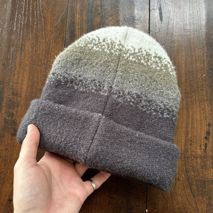 Kenneth Cole Reaction Men's Pixelated Ombre Knit Beanie Winter Hat Rare