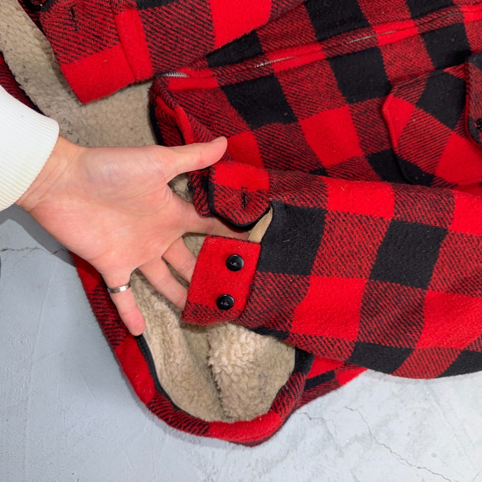 Vtg 80s CAL CRAFT USA Men’s L Red Black Buffalo Plaid Wool Sherpa Hunting Jacket