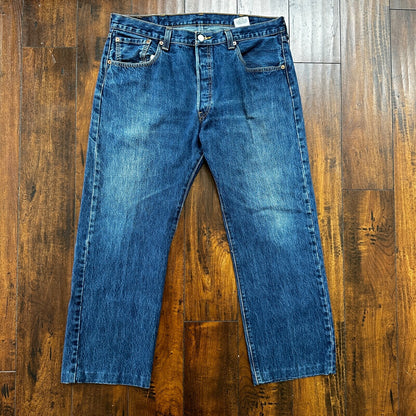 Levis 501 Vintage Y2K Straight Leg XX 2000s Jeans 38x30 Med Wash Act 36x27