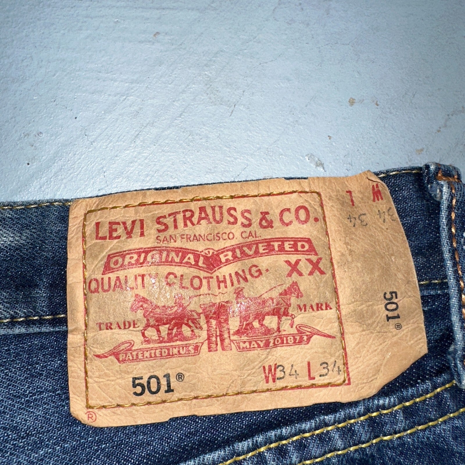 Levis 501 Vintage Y2K XX Straight Leg Jeans Blue Med Wash 34x34 Act 32x30