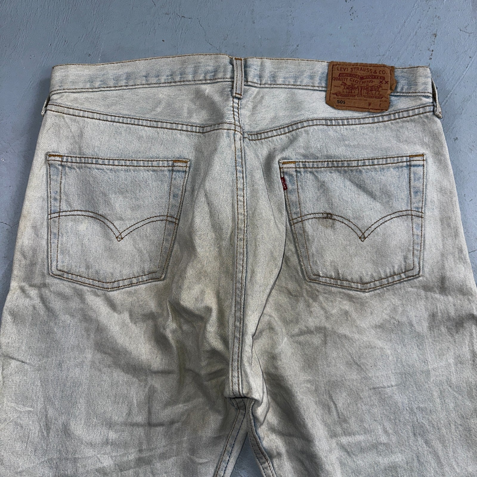 Levis 501 Vintage 90s UK Straight Leg Jeans Blue Light Wash 38x36 Act 37x30