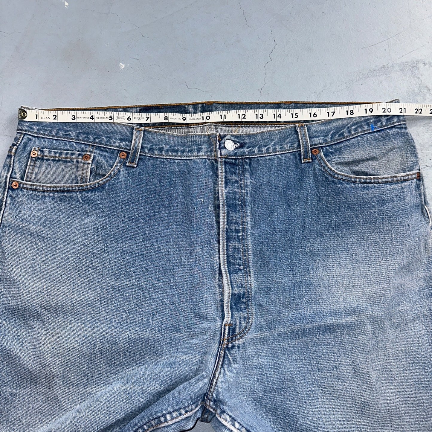 Levis 501 Vintage 90s USA XX Straight Leg Jeans Blue Light Wash 46x32 Act 42x28