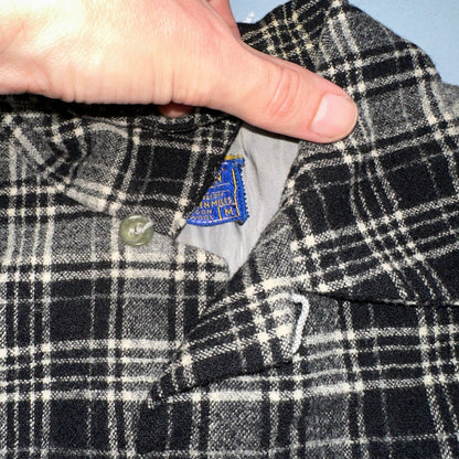 Pendleton Board Shirt Mens M 1960s Plaid Wool Long Sleeve VTG USA Loop Collar