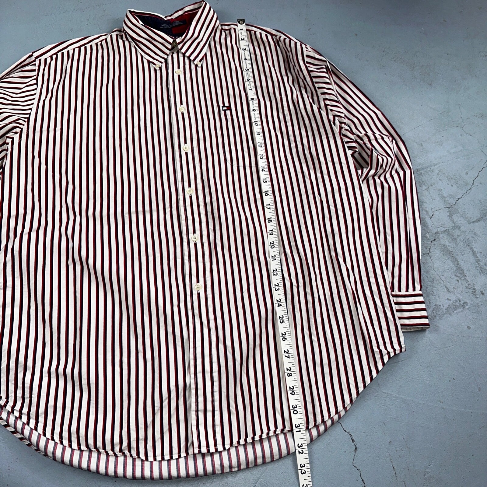 Tommy Hilfiger Vintage Mens XL Red Blue Striped Long Sleeve Button Down Shirt