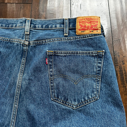 Levis 550 Denim Jeans Relaxed Fit Tapered Leg 42x32 Act 42x31 Med Wash