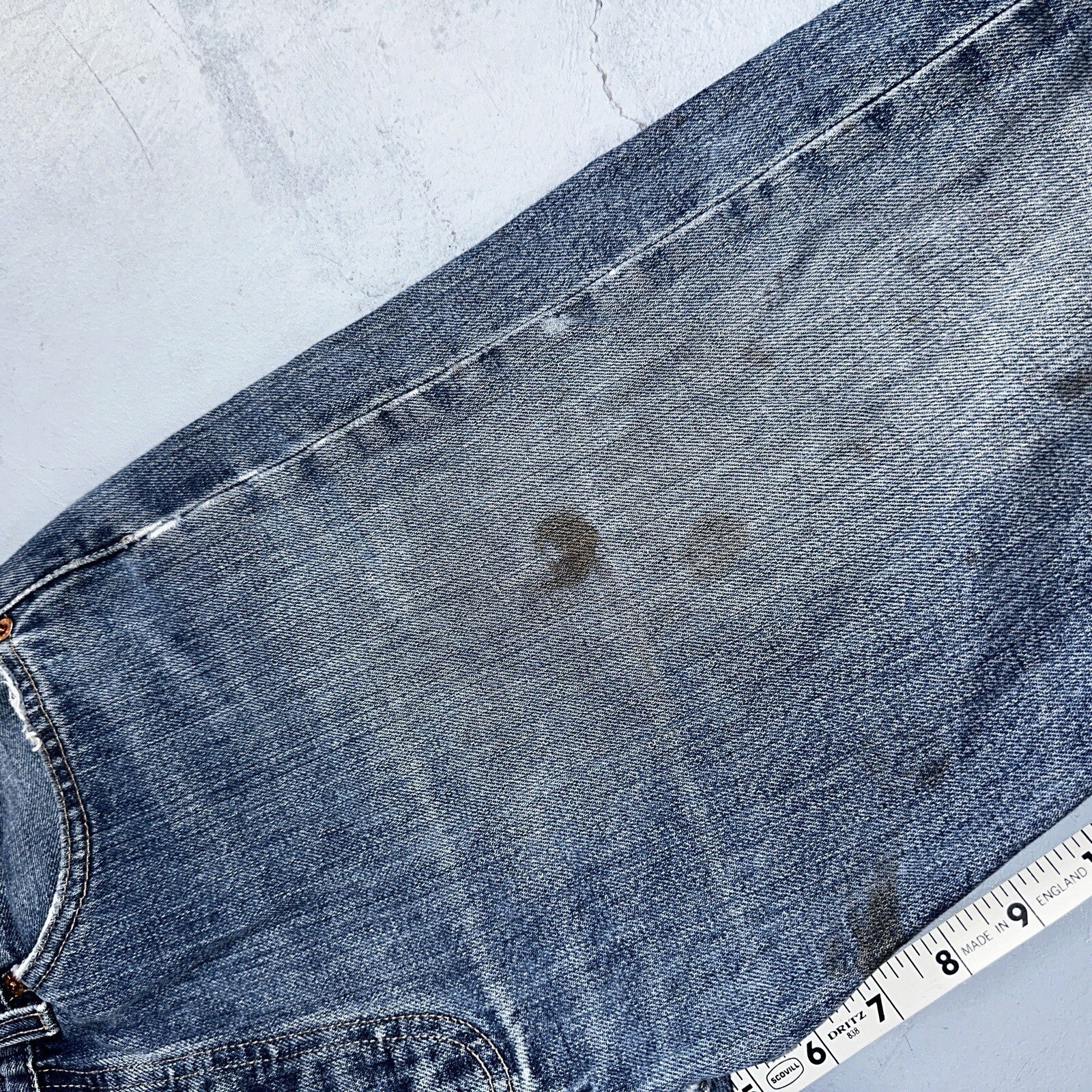 Levis 501 Vintage 90s Hungary Straight Leg Jeans 31x32 Y2K Med Wash Act 28x30