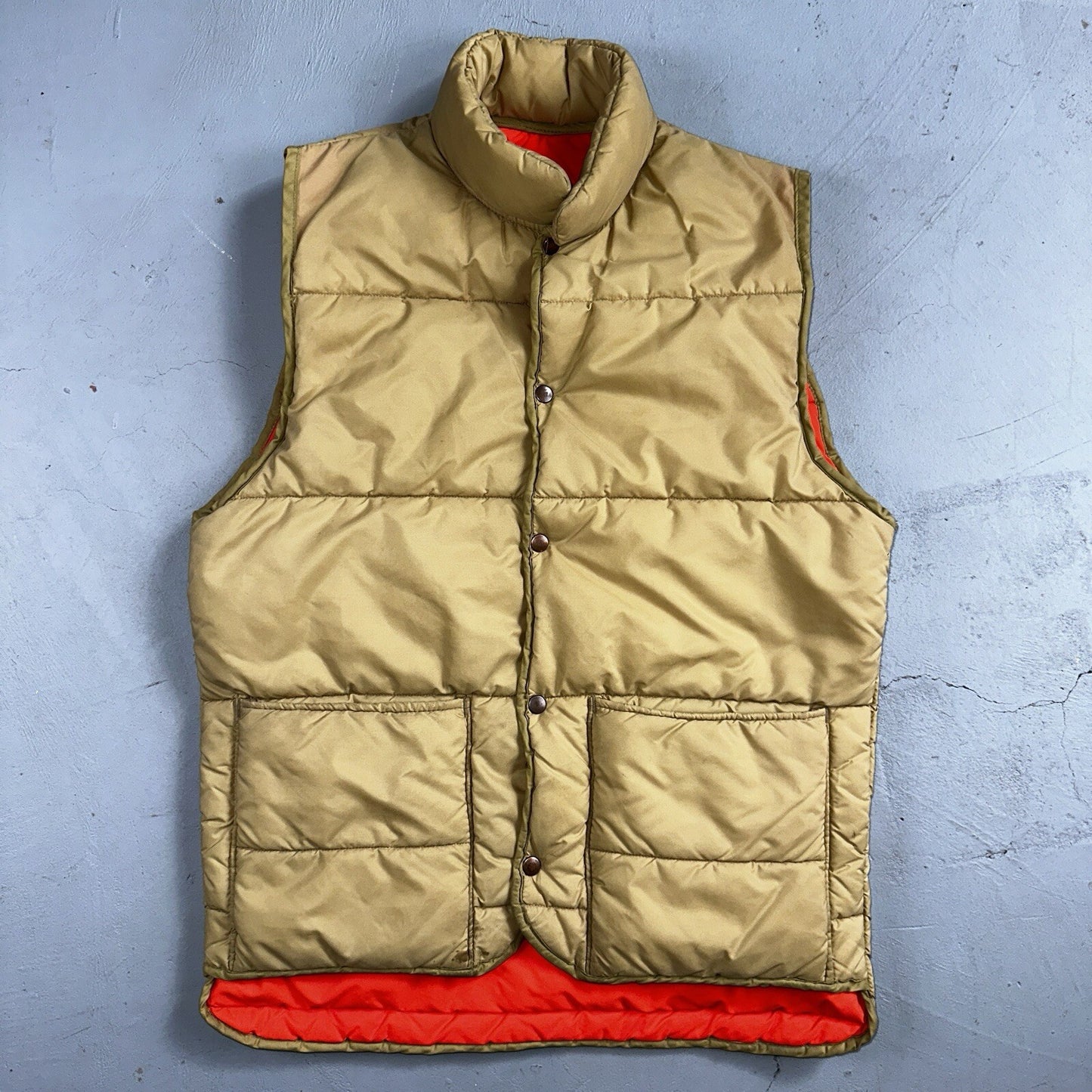 Tan Vintage Vest Warm Winter Puffer Men's S Quilted Zip Up 70s 80s USA Hiking