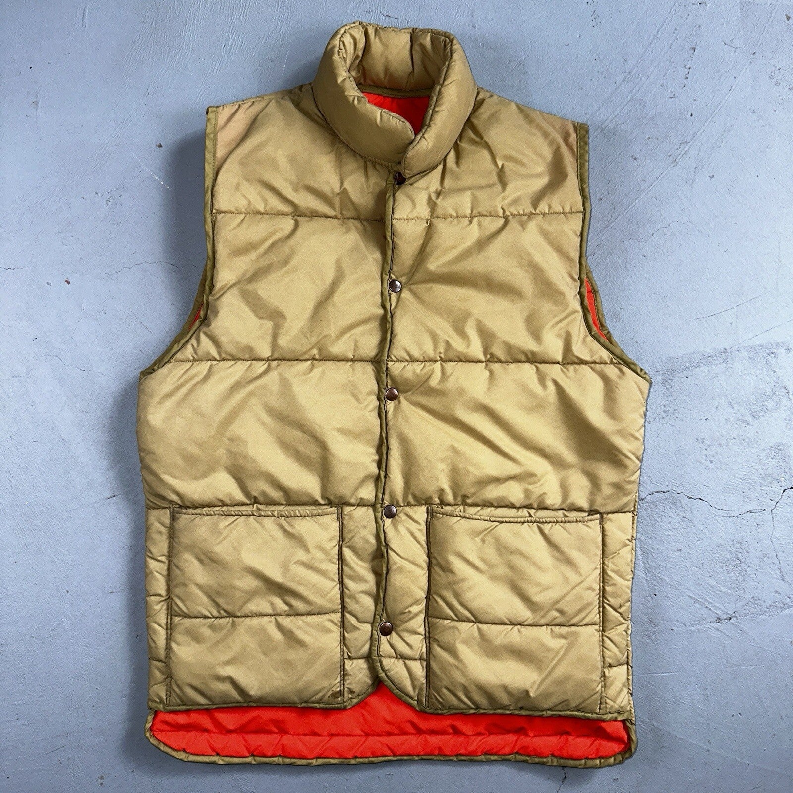 Tan Vintage Vest Warm Winter Puffer Men's S Quilted Zip Up 70s 80s USA Hiking