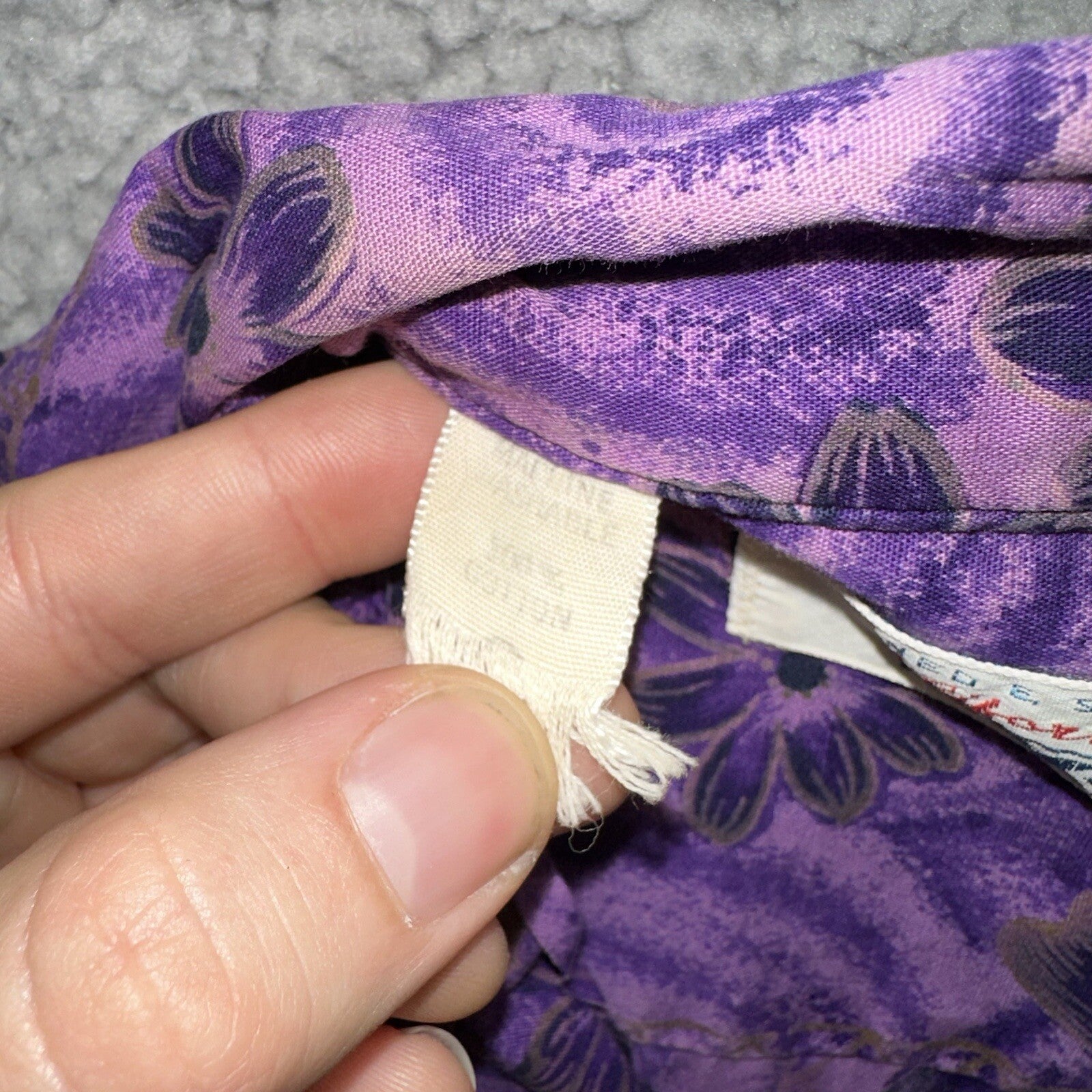 Vintage 50s Hawaiian Aloha Print Shirt Rockabilly Honolulu 60s Button USA Purple