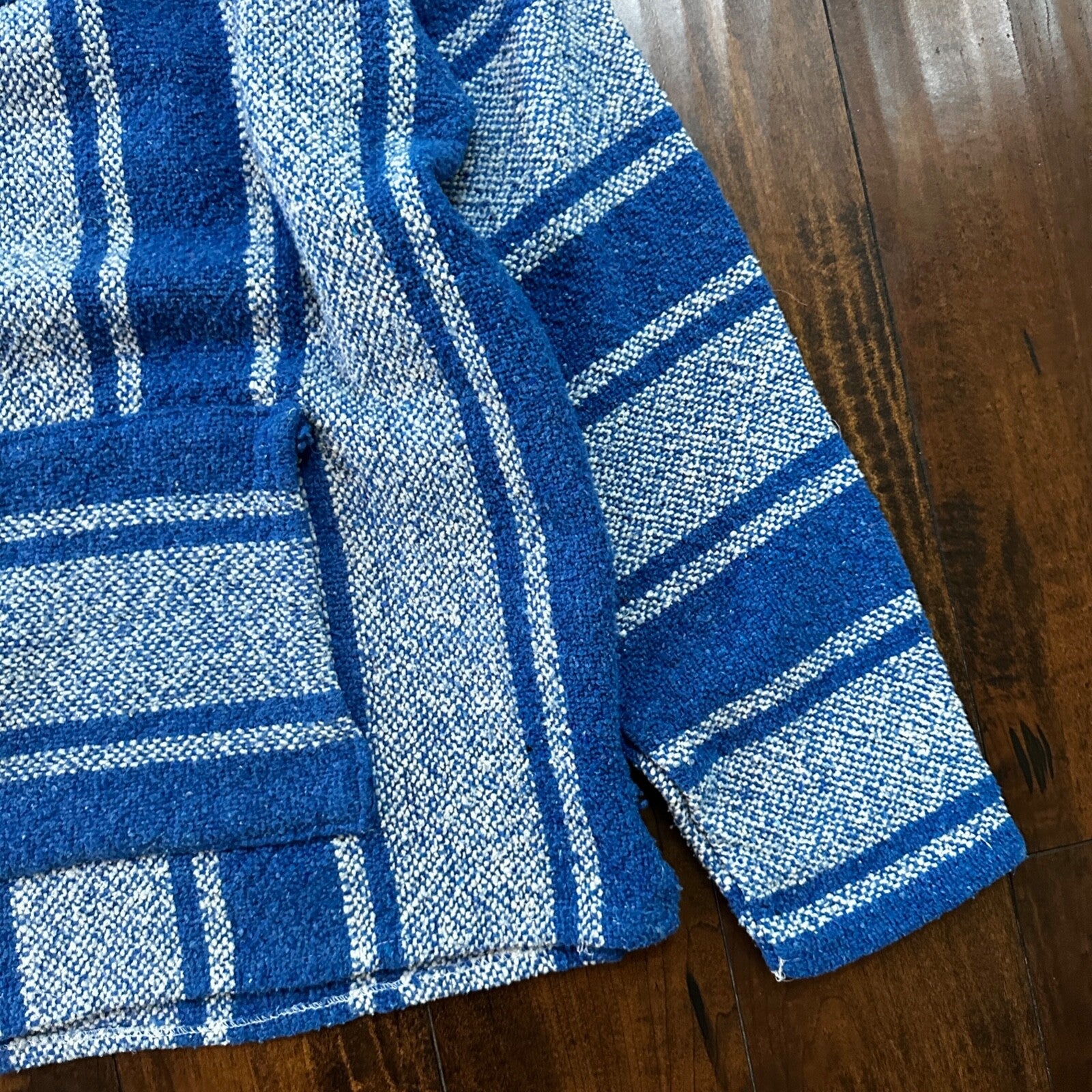 VTG Mexican Poncho Baja Hoodie Surfer Skater Drug Rug Pullover Blue White L