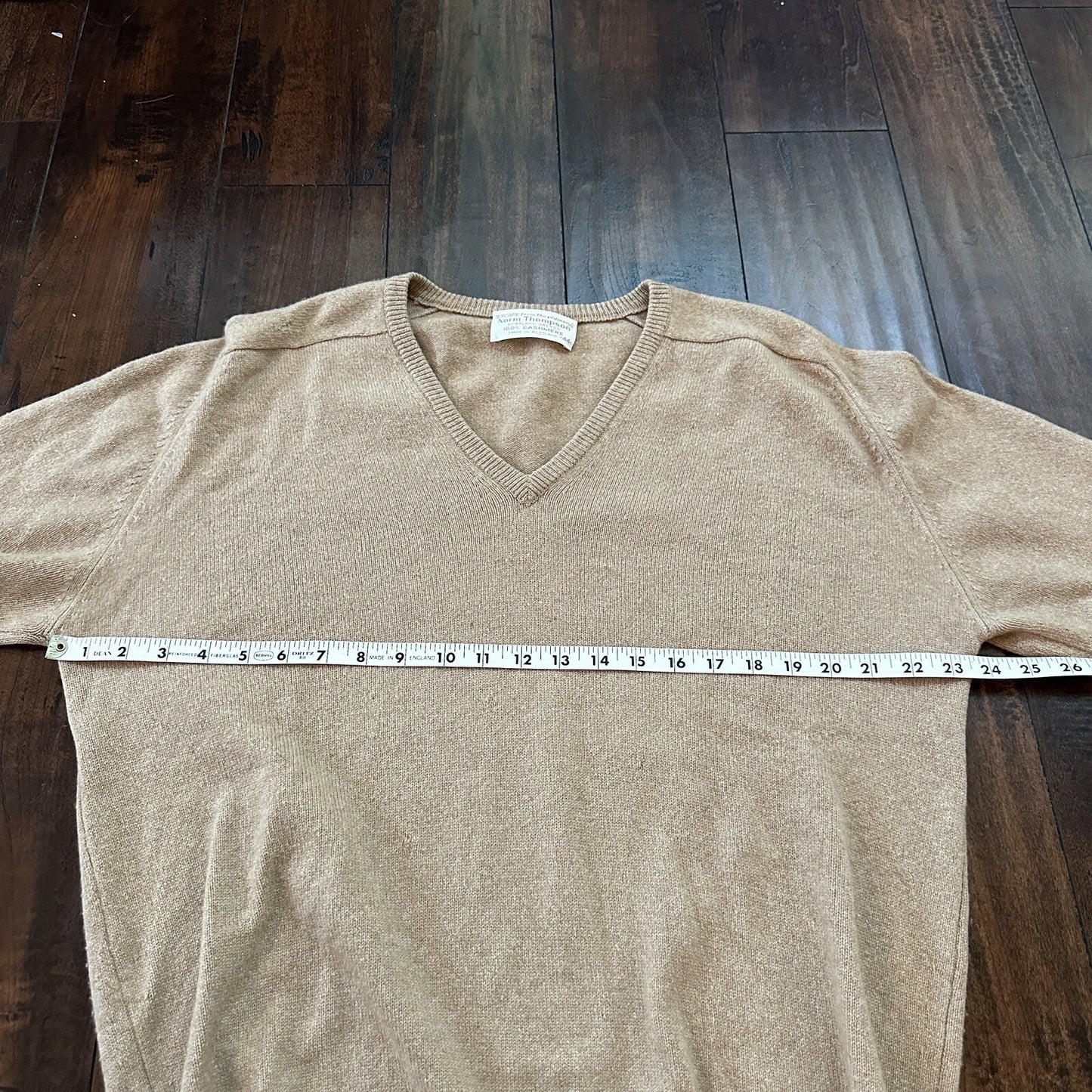 Norm Thompson 100% Cashmere 2-Ply Crew Neck Sweater Size 44 Scotland Beige