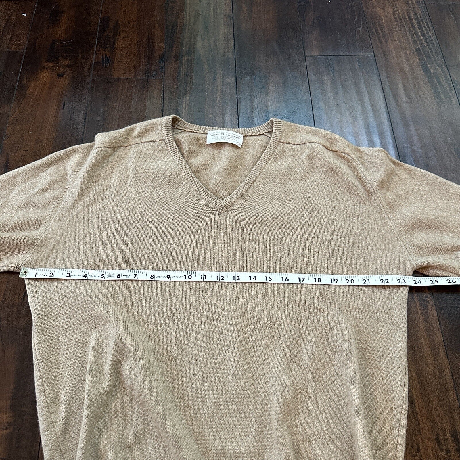 Norm Thompson 100% Cashmere 2-Ply Crew Neck Sweater Size 44 Scotland Beige