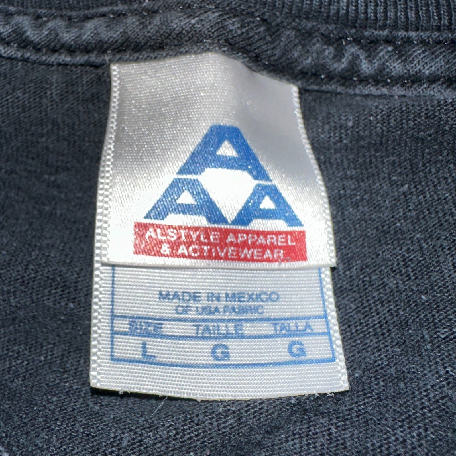 Faded Black Long Sleeve Y2K VTG T Shirt 2000s AAA Thrashed Cool Blank Tee Rips