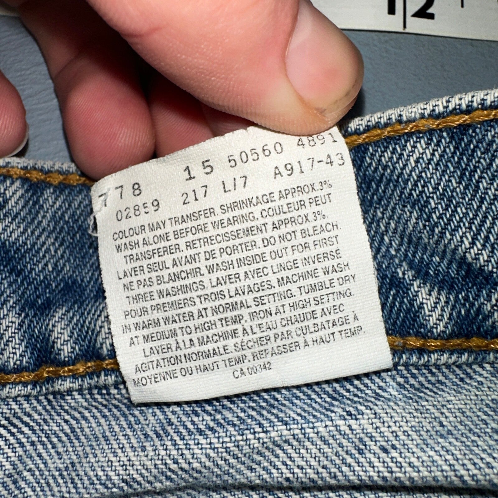 Levis 560 Vintage 90s Canada Red Tab Loose Fit Tapered Leg Blue Jeans 31x34