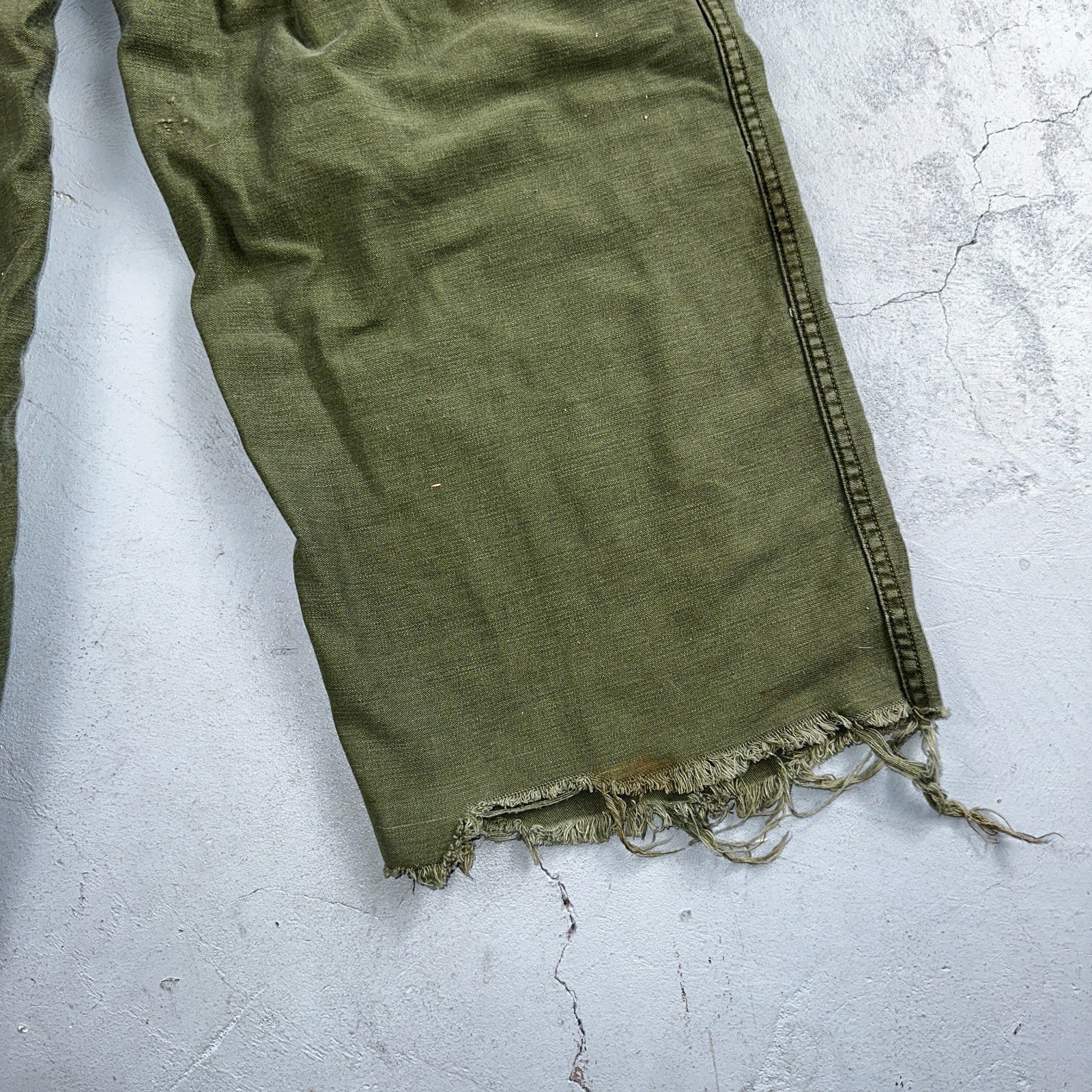 Vintage 1960s 70s Vietnam OG 107 Fatigue Pants 60s Button Fly 34x35 Act 33x26