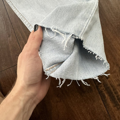 Vtg Levis 507 Superlow Slim Light Blue Jeans Womens Tag 5 X Capri 27x21 USA 90s