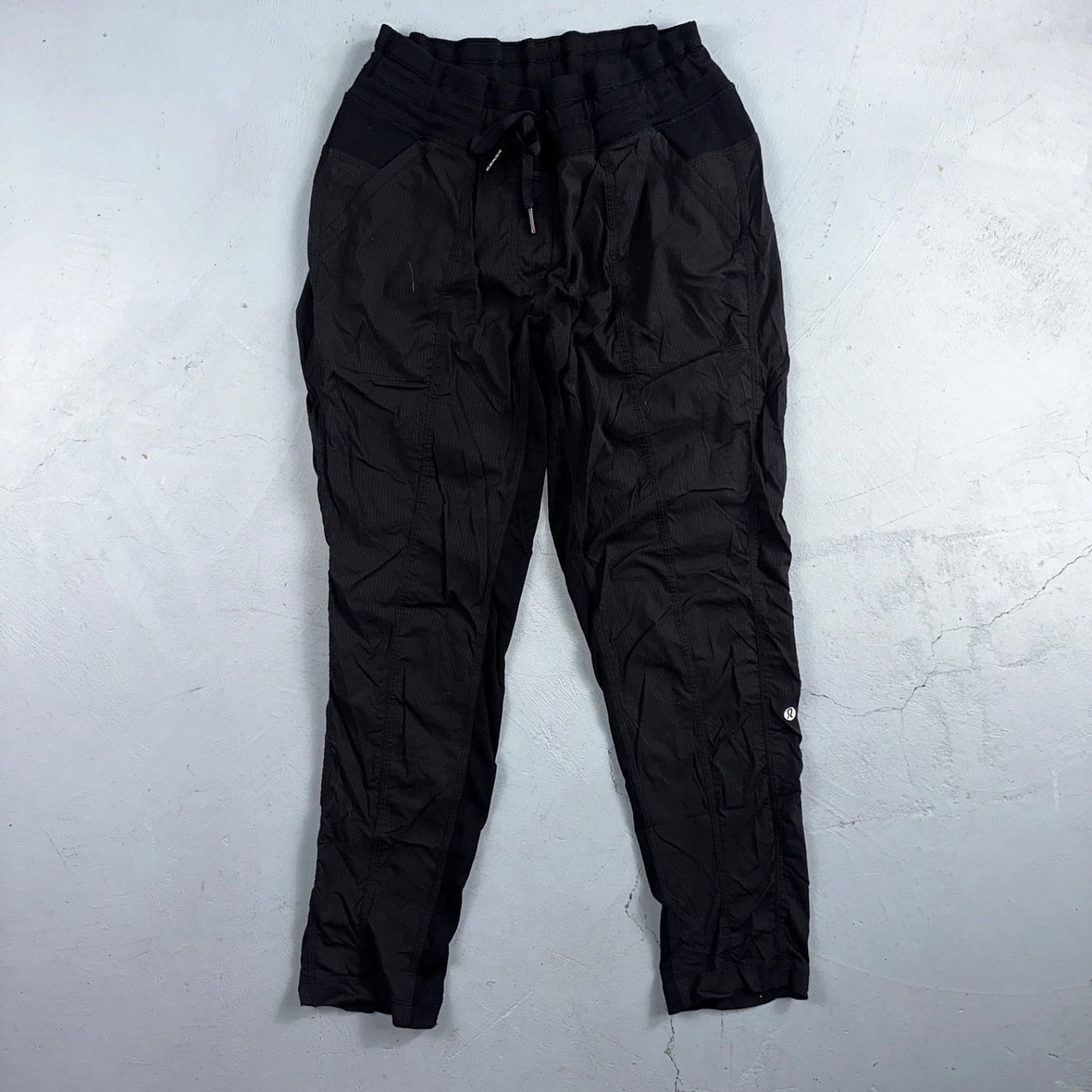 Lululemon Dance Studio Black Ruched Athletic Pants Unlined Women's Size Small