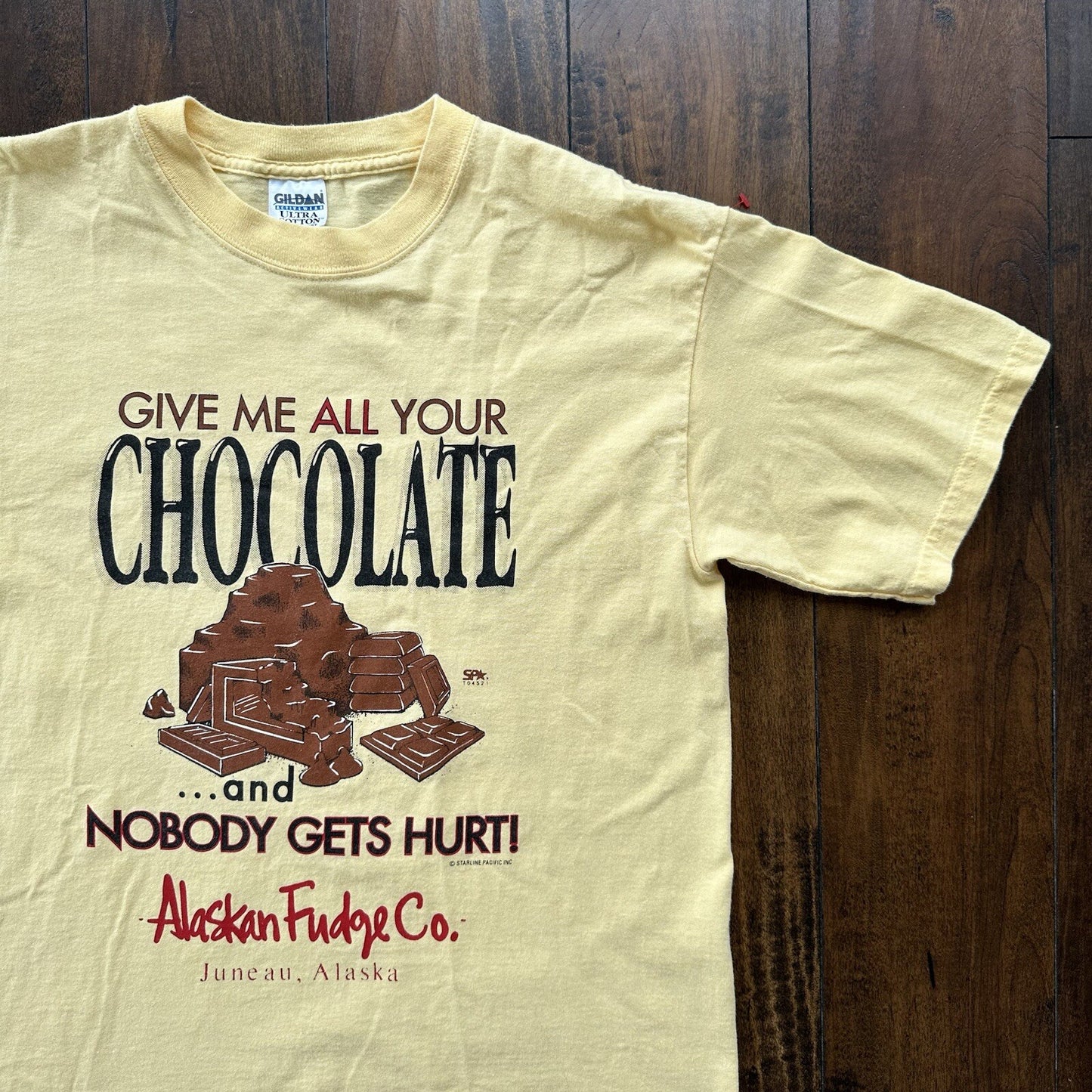 Chocolate Vintage T Shirt Y2K Funny Love Food Snack Quote Humor Alaska Fudge Yum
