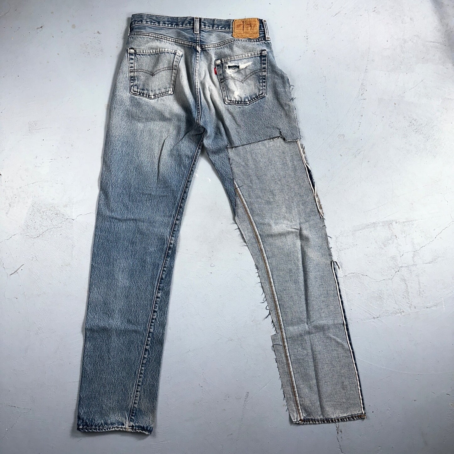 Levis 501 Vintage 80s Redline Selvedge USA XX Jeans Light Wash 33x40 Act 30x34