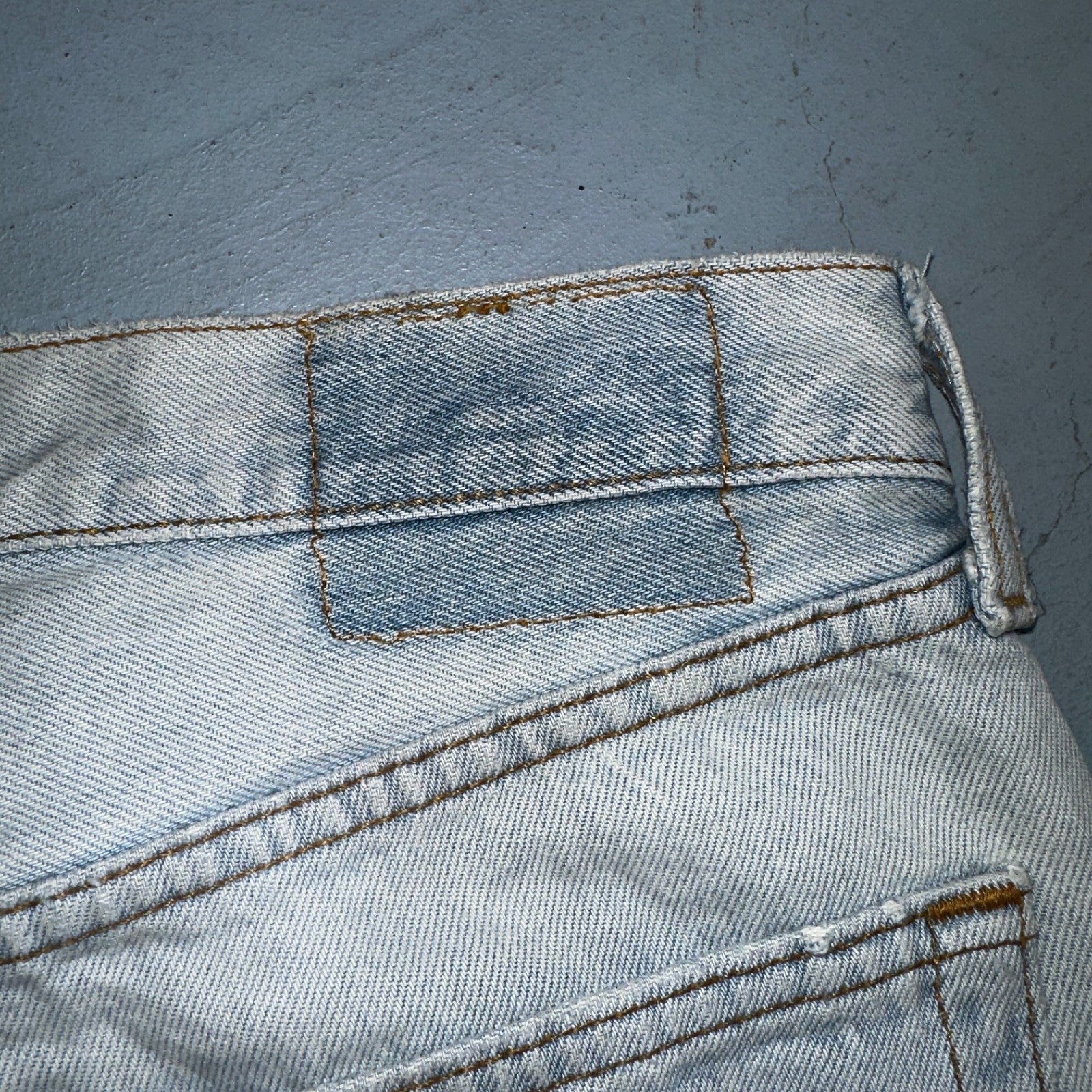 Levis 501 Vintage 90s Mexico Straight Leg Jeans Blue Light Wash 34x30 Act 31x29