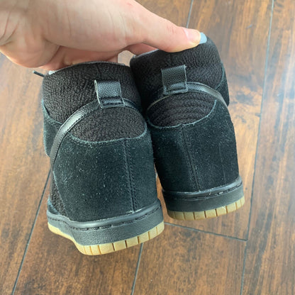 Nike Dunk Sky-Hi Essential Women's Sz 6 Black Suede Wedge Gum Sole 644877-006