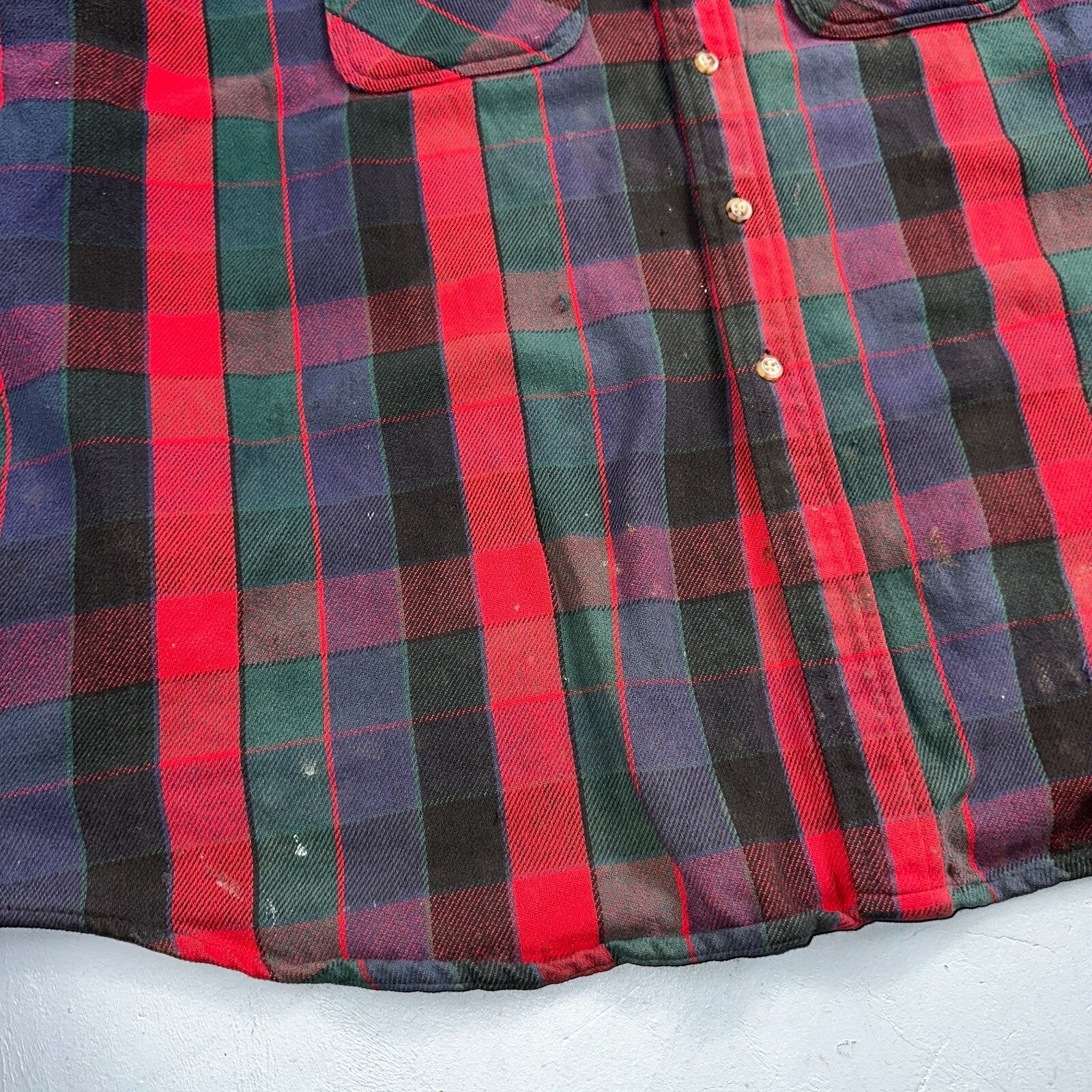 Carhartt Shirt Mens 2XL Red Buffalo Plaid Button Down Long Sleeve Distressed