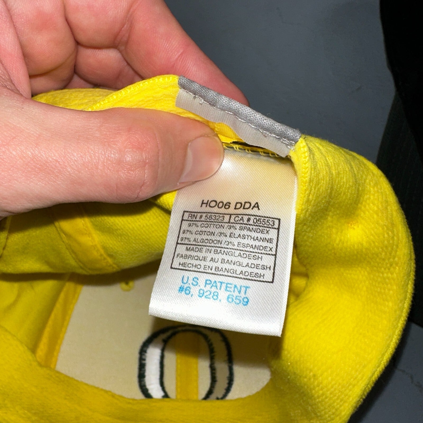 Nike Oregon Ducks VTG Hat Cap Snapback Lot of 3 Yellow Green Eugene Running Y2K