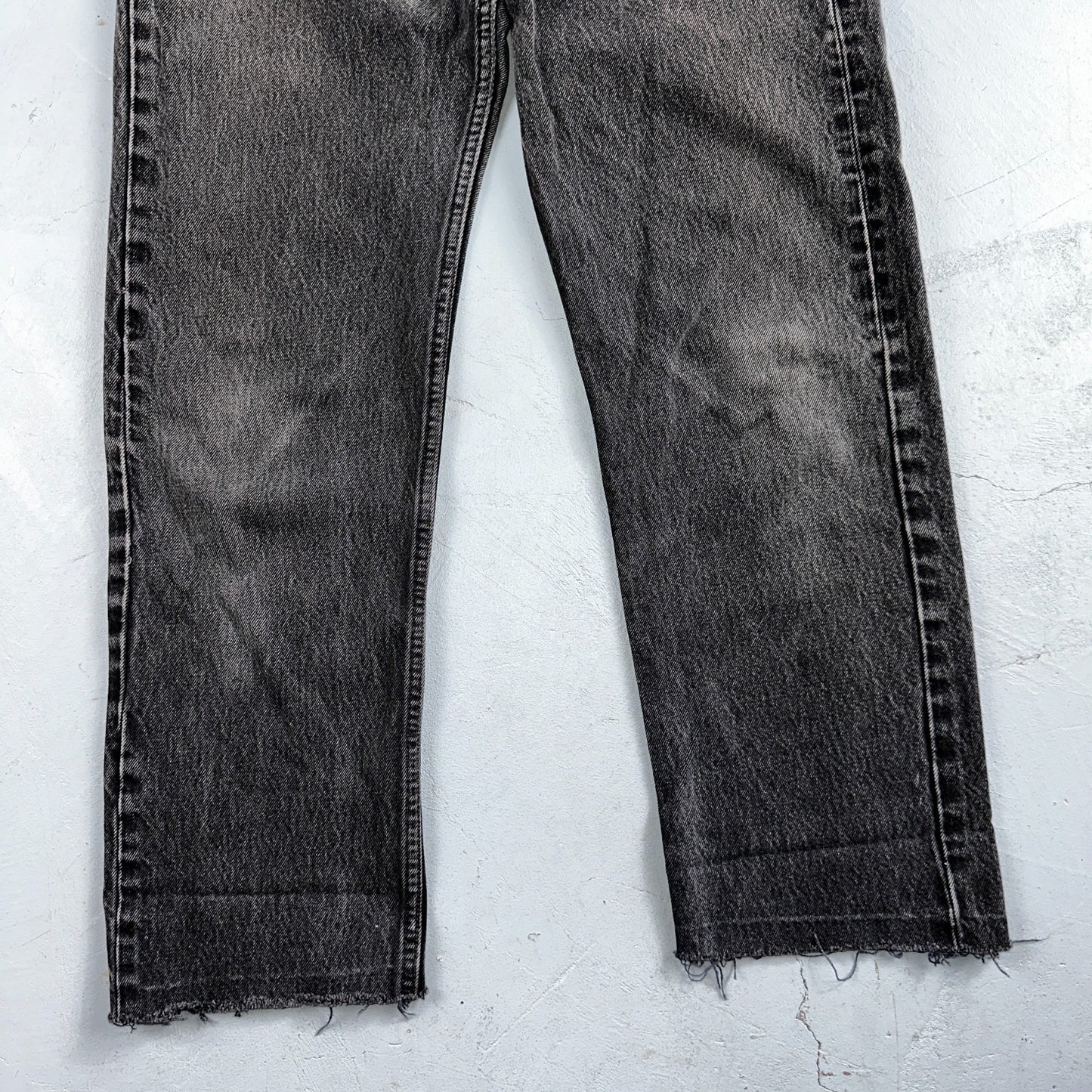 Levis 501 Vintage 90s USA XX Straight Leg Jeans Black Light Wash 32x36 Act 30x27