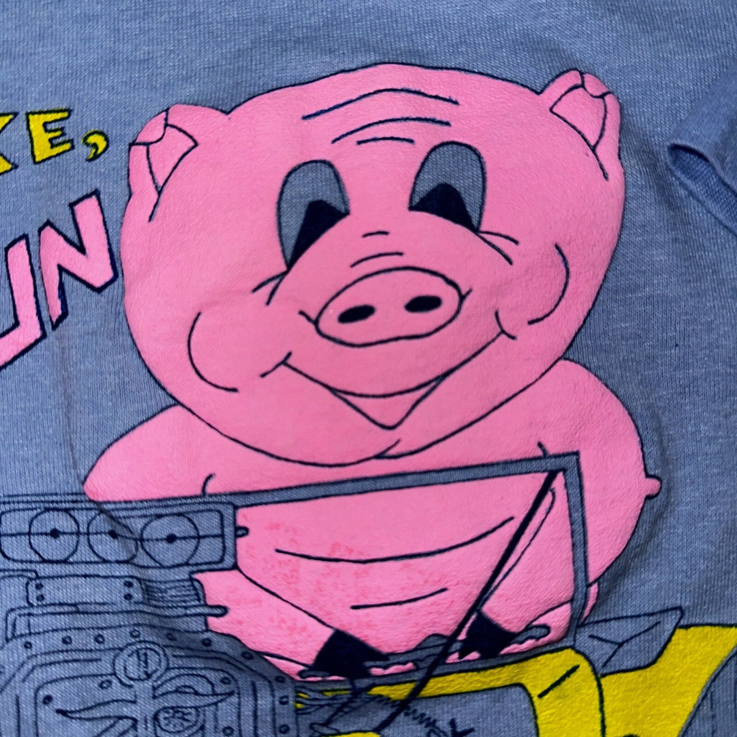 Pig Run and Feed 80s VTG T Shirt 1988 Cute Fun Graphic Racing Cars Soap Lake WA