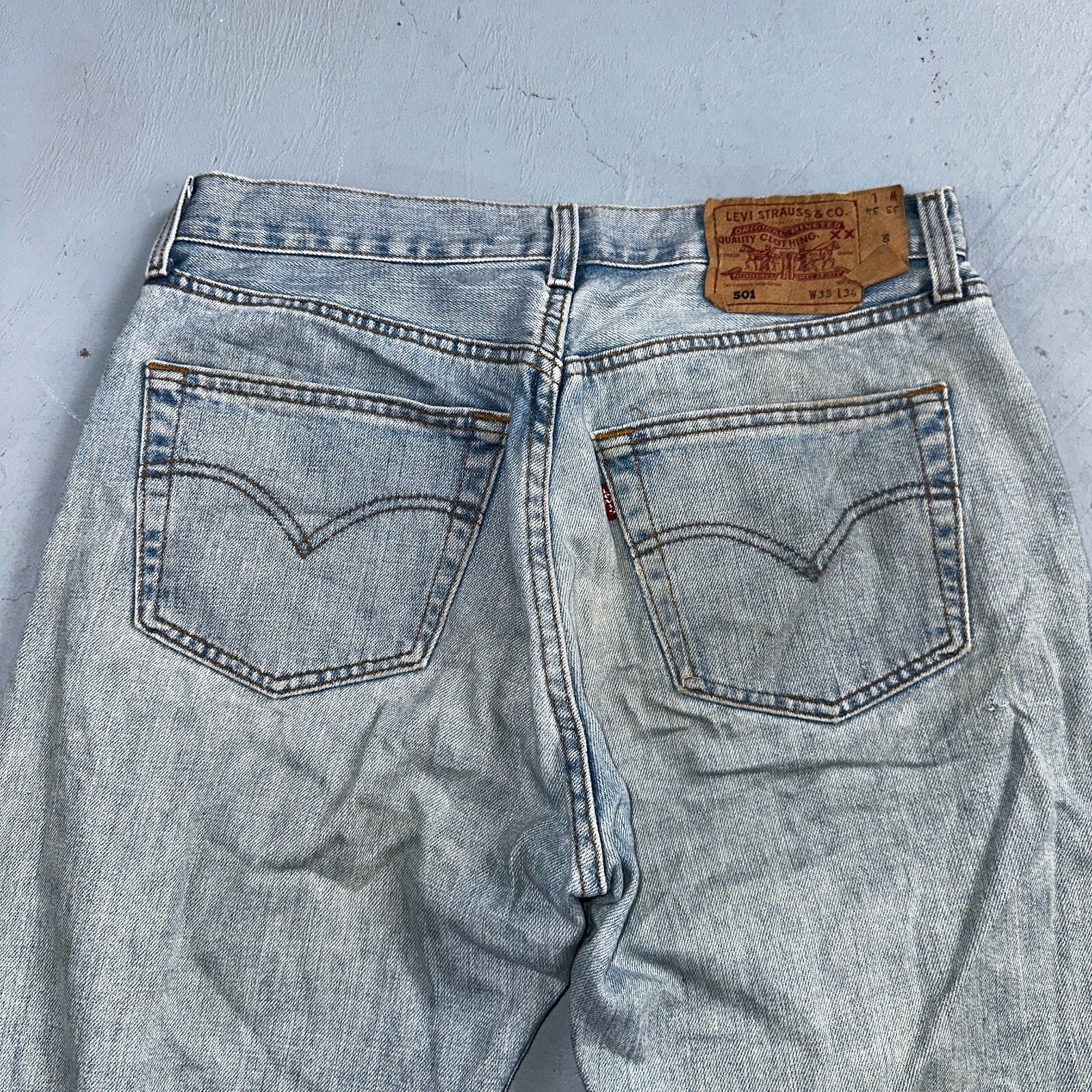 Levis 501 Vintage Y2K Hungary Straight Leg Jeans 33x34 90s Light Wash Act 31x32