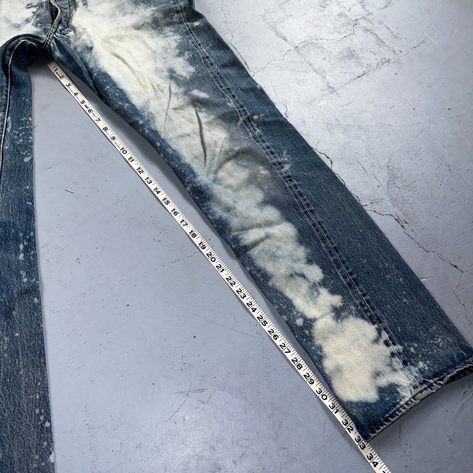 Levis 501 Vintage 80s Redline Selvedge USA XX Jeans Light Wash Stained Act 34x33