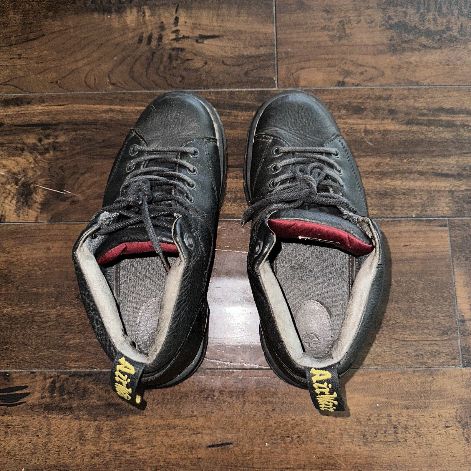 Dr. Martens Size 7 Black Reeder Low Top Work Shoes Air Wair AW004 Leather Tie