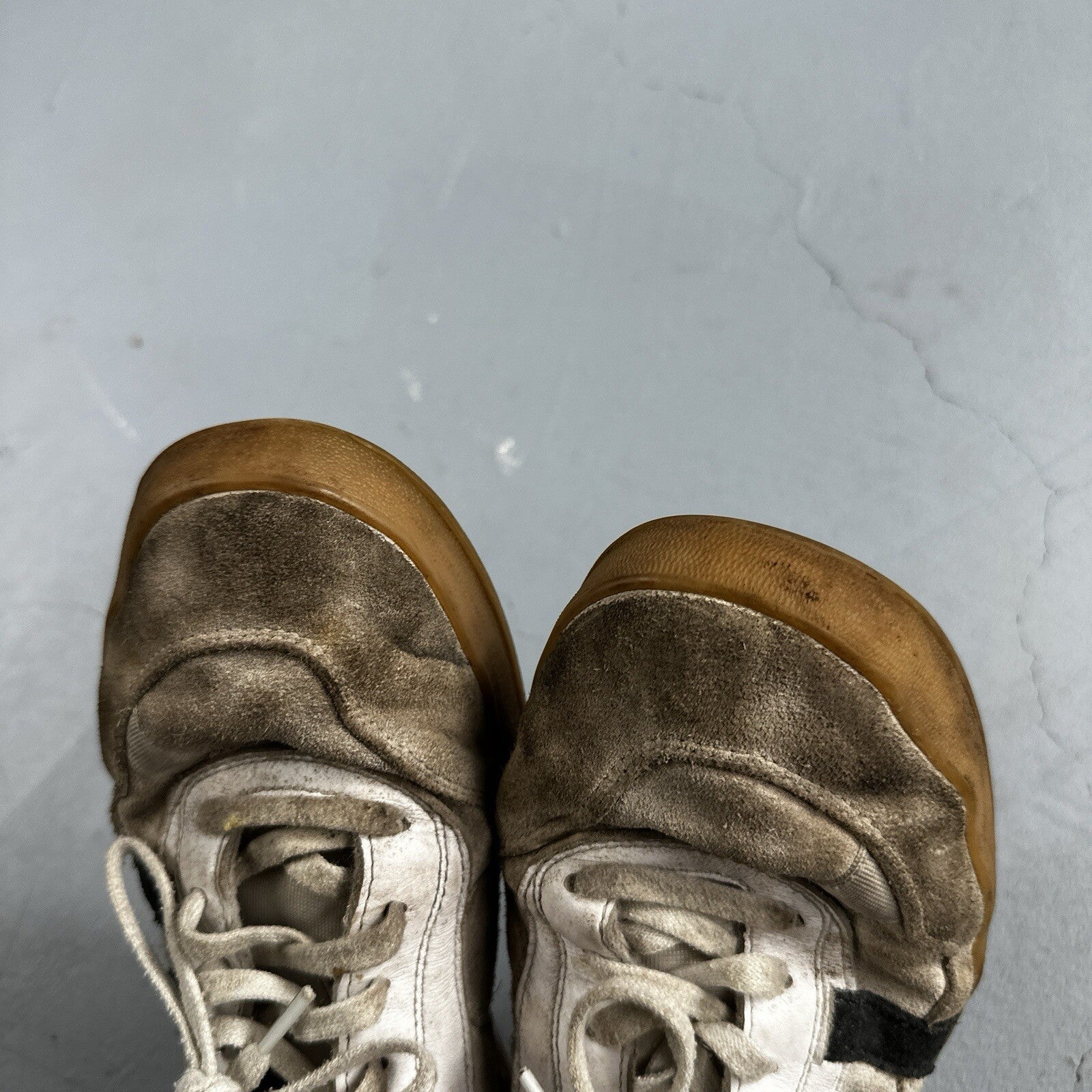 adidas x Mark Gonzales ALOHA SUPER IG5265 Low Top Sneakers US 9 White Used